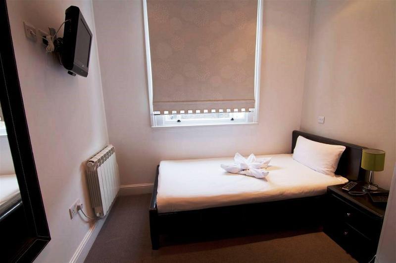 Nox Kensington Gardens Aparthotel London Bagian luar foto