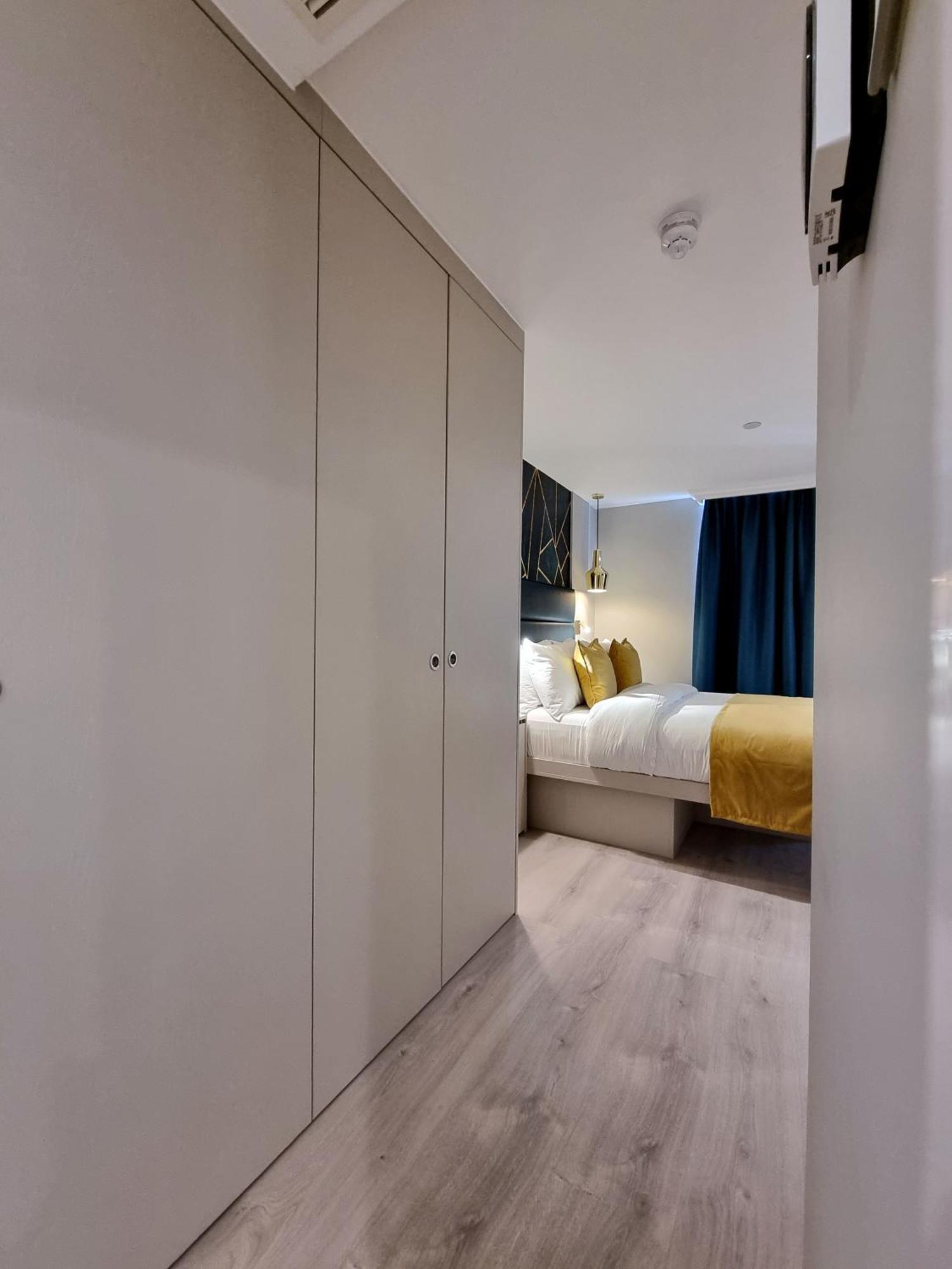 Nox Kensington Gardens Aparthotel London Bagian luar foto