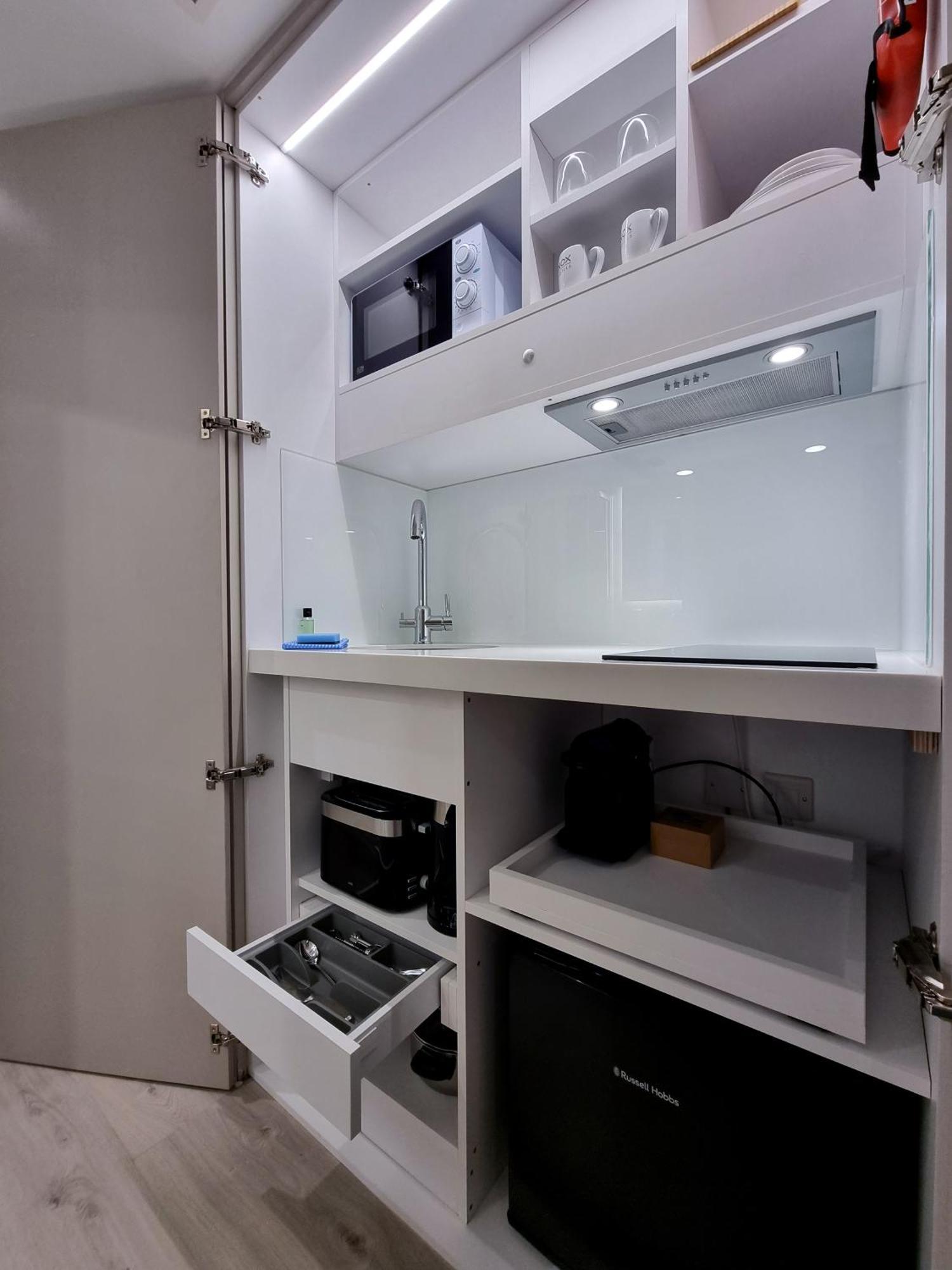 Nox Kensington Gardens Aparthotel London Bagian luar foto